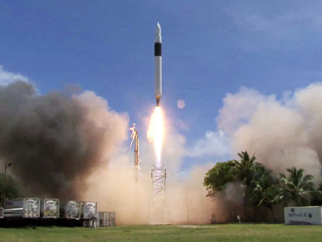 Falcon 1 rocket, source: wikipedia.org