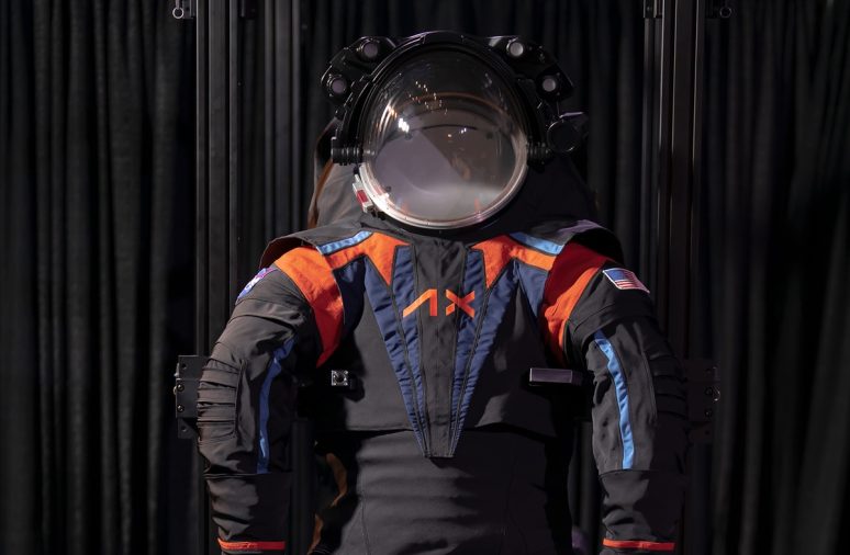 spacesuit by Axiom Space for the Artemis III mission