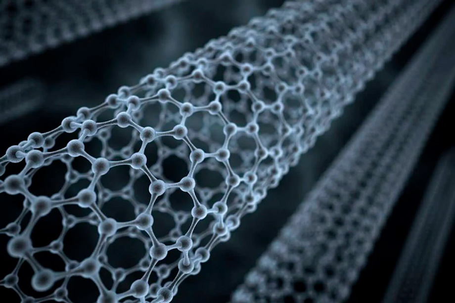 atomic structure of carbon nanotubes