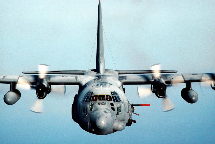 боевой самолет AC-130