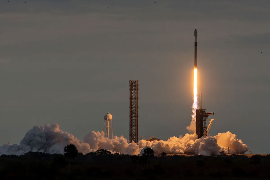 EOS SAT-1 launch with a SpaceX Falcon 9 rocket