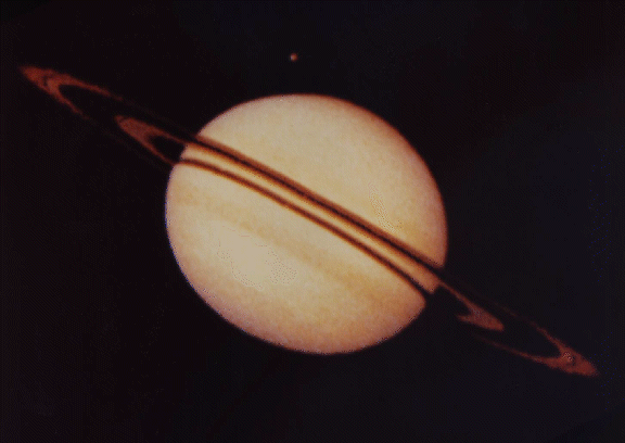 фотография Сатурна, сделанная аппаратом Pioneer 11