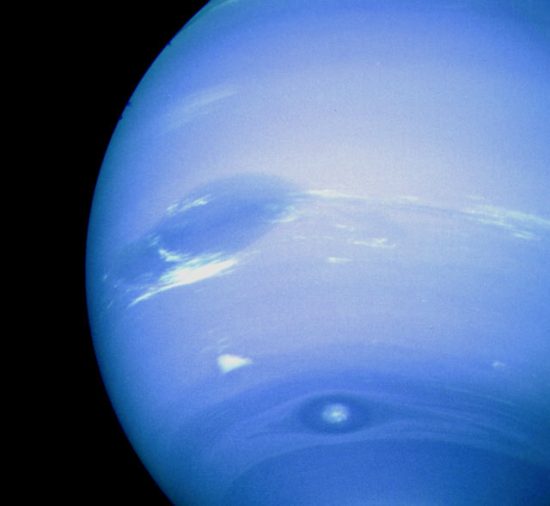 Велика темна пляма Нептуна