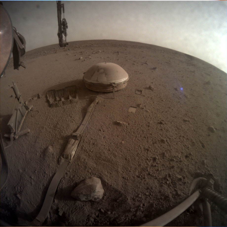 last InSight images by Mars lander