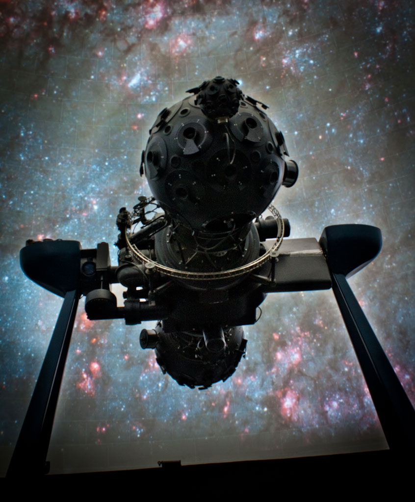проектор Zeiss Mark IV в Киевском планетарии