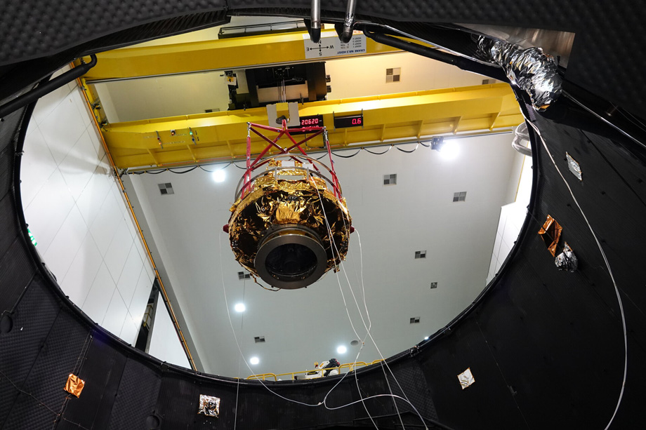 Космічний апарат Smile у Центрі випробувань ESA