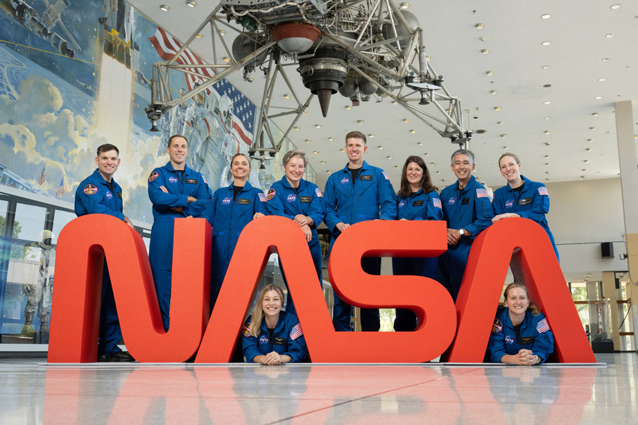 Десять астронавтів, відібраних NASA 2025 року