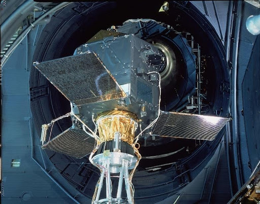 Image of the ESA Hipparcos satellite for refining astrometric data