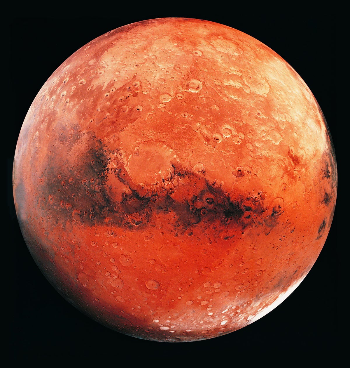 Mars has the color and smell of rust